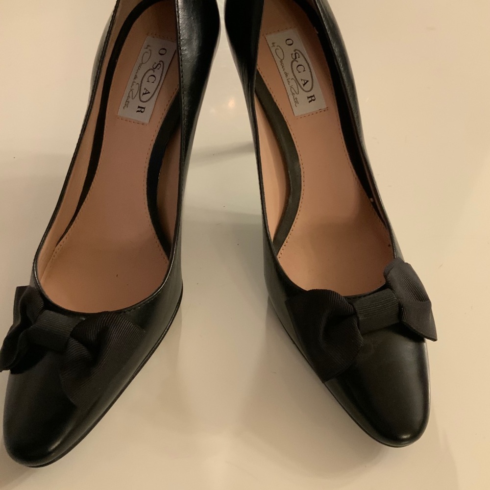 Oscar de la Renta Pumps